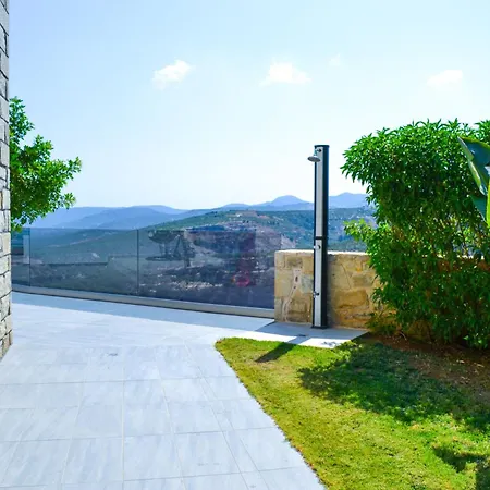 Heated Pool & Jacuzzi, Sea View - Paleokastro Luxury *