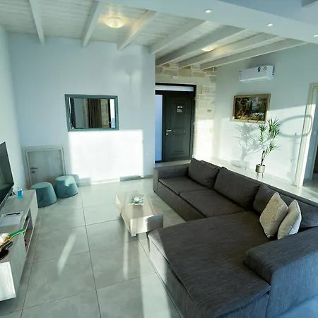 Heated Pool & Jacuzzi, Sea View - Paleokastro Luxury Kissamos