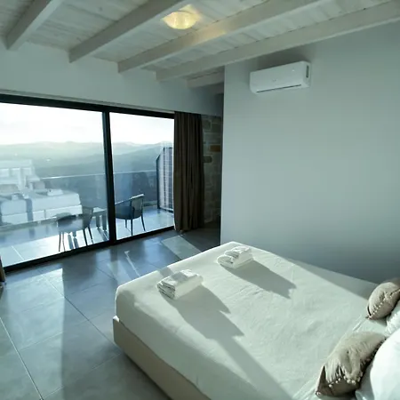 Villa Heated Pool & Jacuzzi, Sea View - Paleokastro Luxury *
