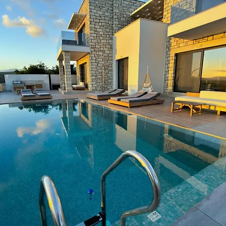 Villa Heated Pool & Jacuzzi, Sea View - Paleokastro Luxury
